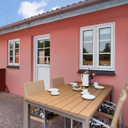 Apartment With Pool In Kongernes Feriepark Græsted