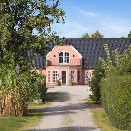 Apartment With Pool In Kongernes Feriepark * Græsted