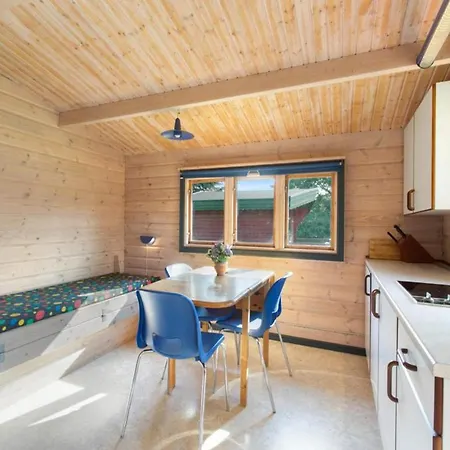 펜션 Apartment With Pool In Kongernes Feriepark